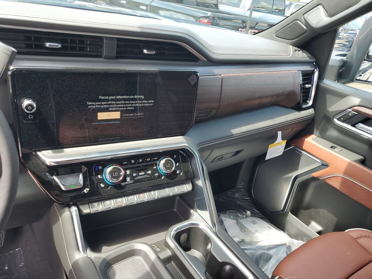 2026 GMC Sierra 3500 HD Denali Ultimate