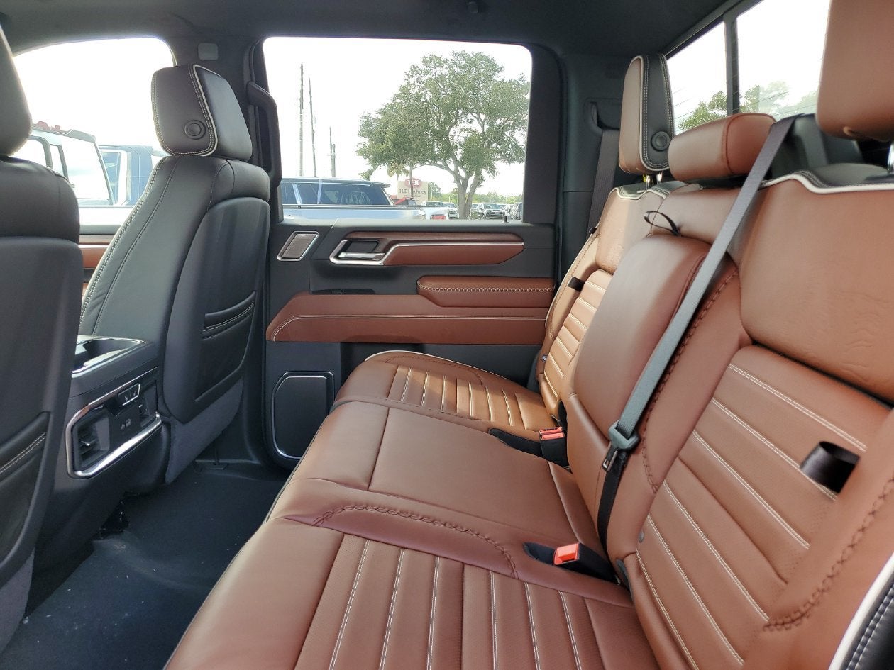 2026 GMC Sierra 3500 HD Denali Ultimate