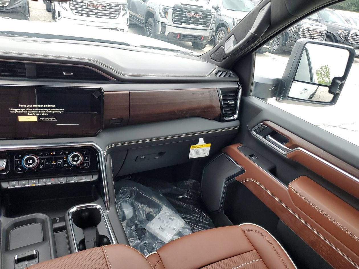 2026 GMC Sierra 3500 HD Denali Ultimate