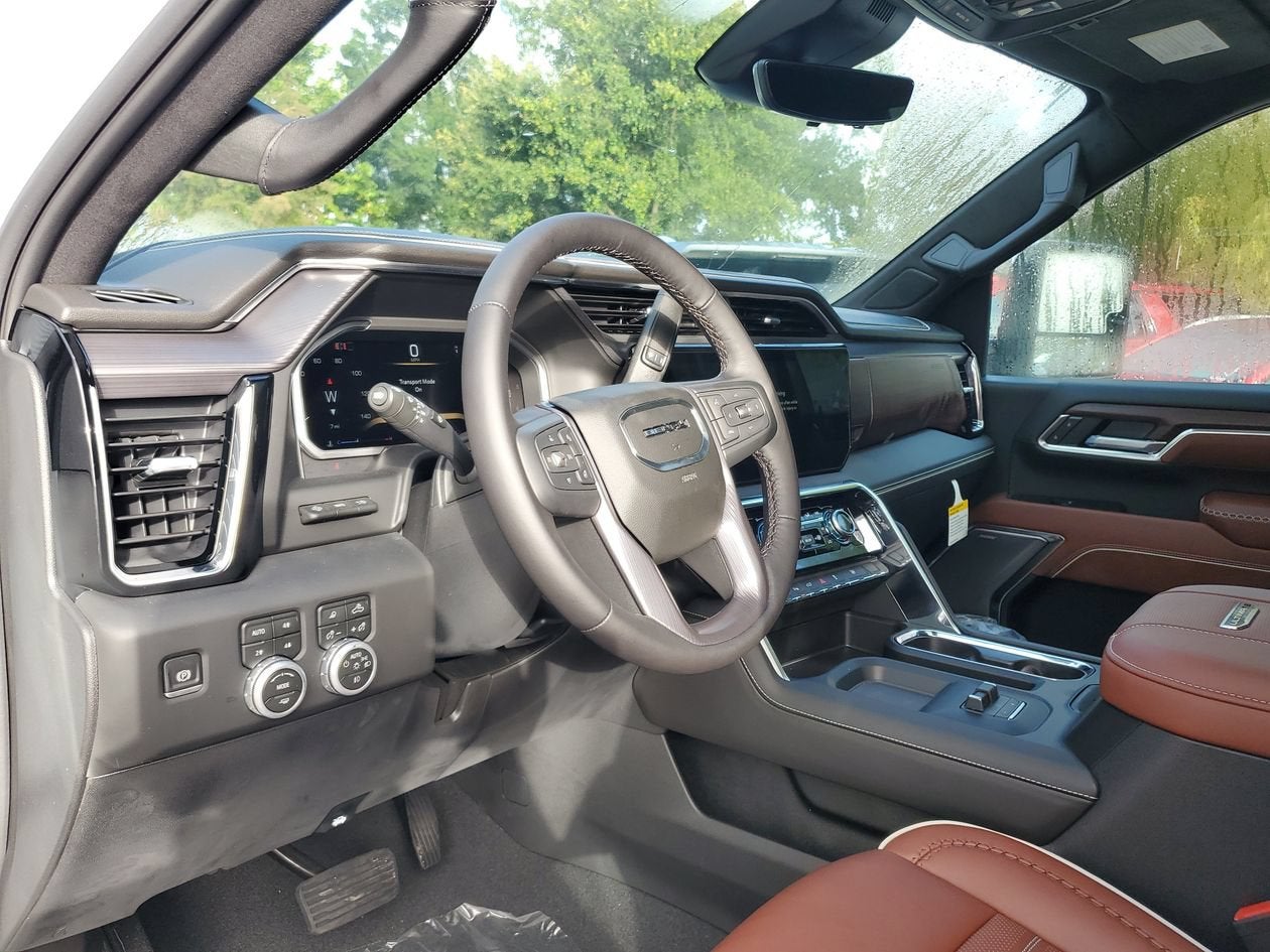 2026 GMC Sierra 3500 HD Denali Ultimate DRW