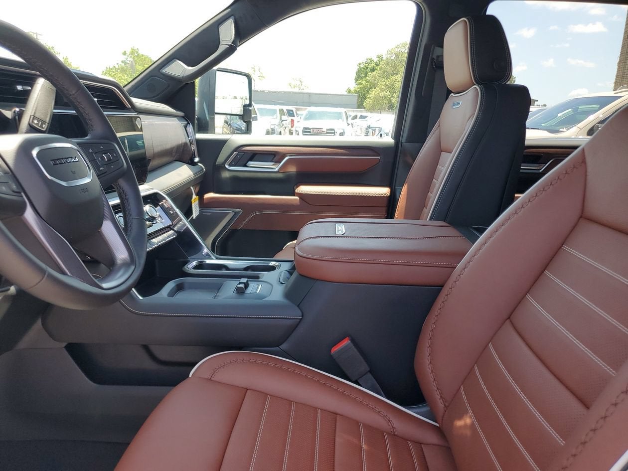 2026 GMC Sierra 3500HD Denali Ultimate - Photo 20