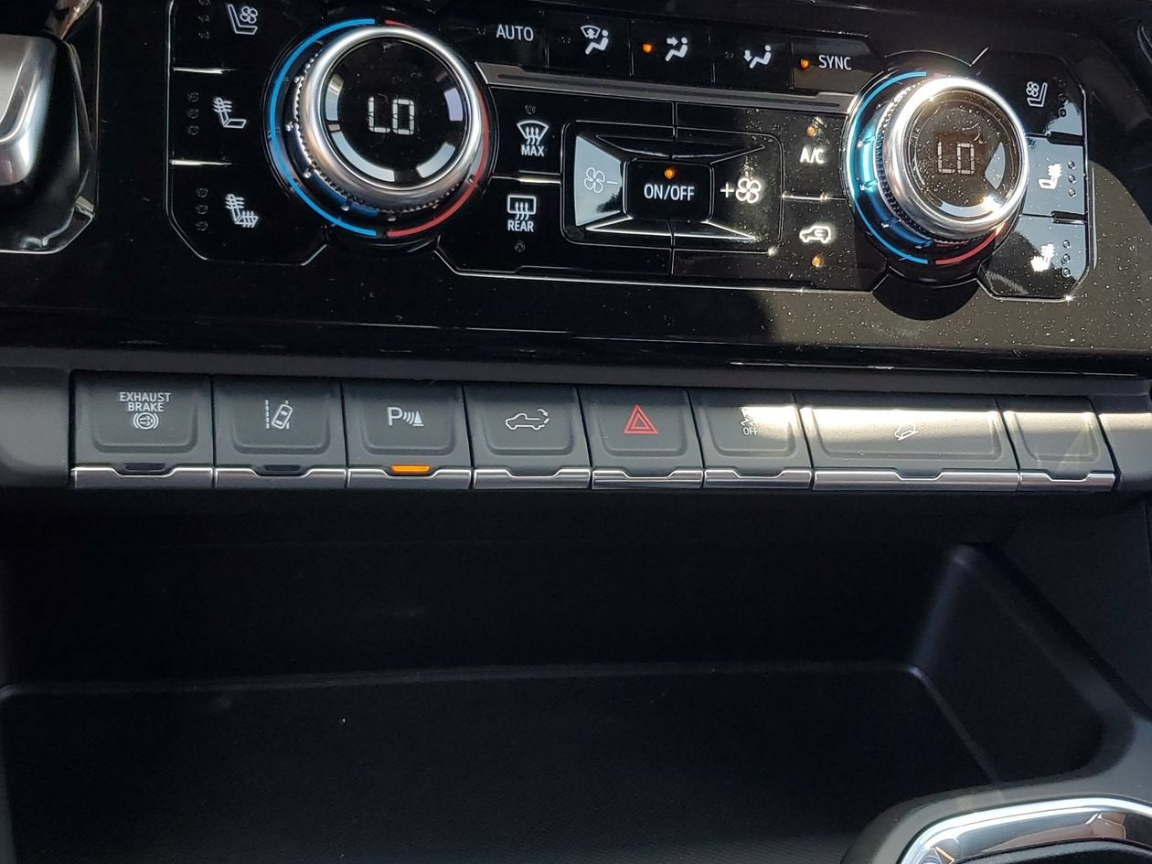2026 GMC Sierra 3500HD Denali Ultimate - Photo 25