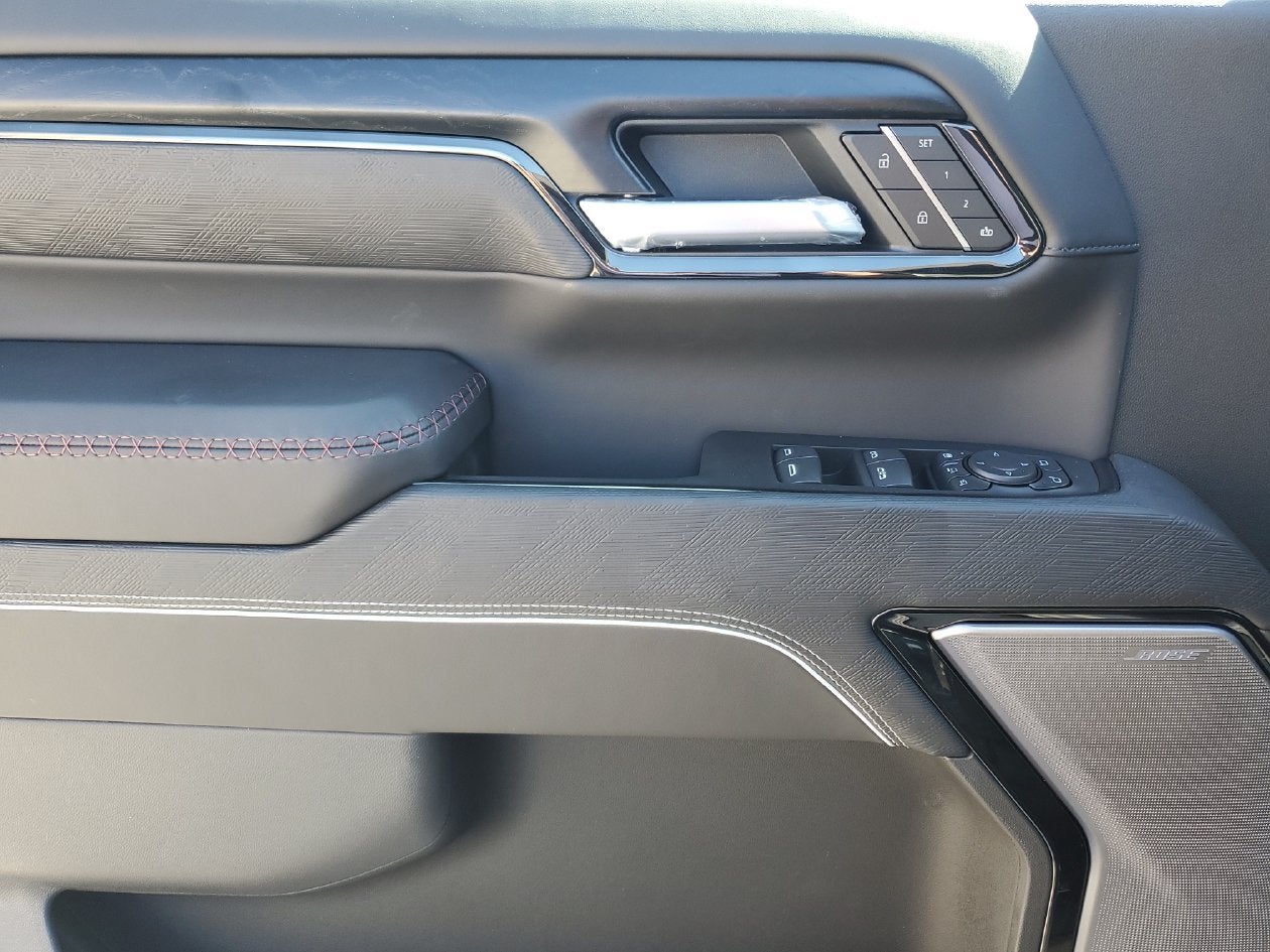 2026 GMC Sierra 2500HD AT4X - Photo 18