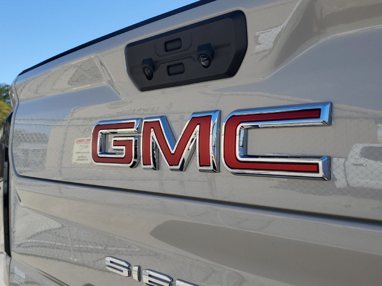 2026 GMC Sierra 2500HD AT4X - Photo 7