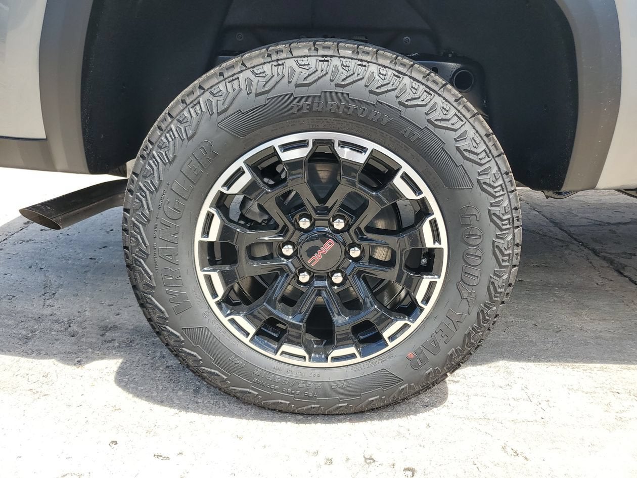 2026 GMC Canyon AT4