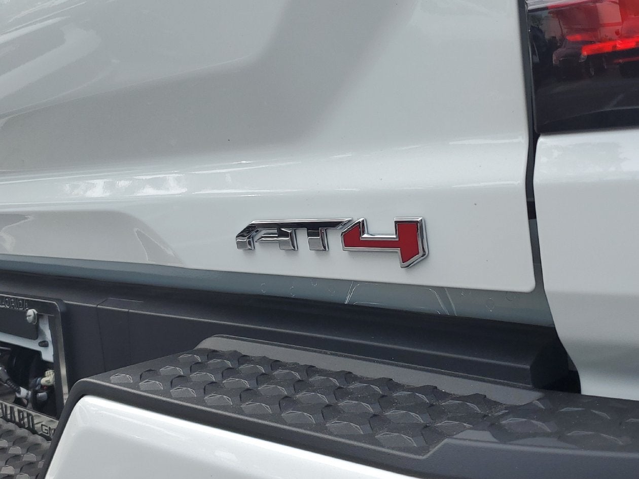 2026 GMC Canyon AT4