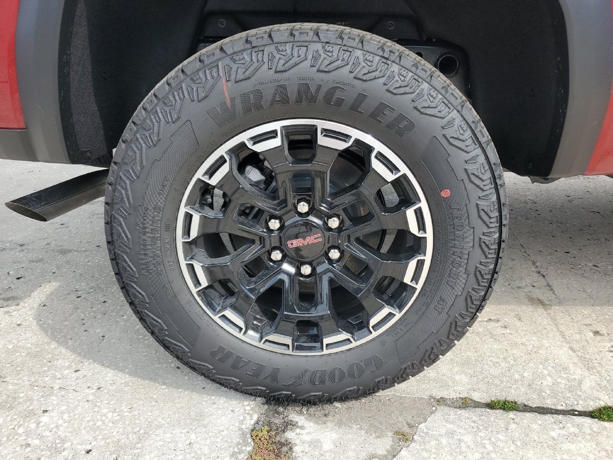 2026 GMC Canyon AT4