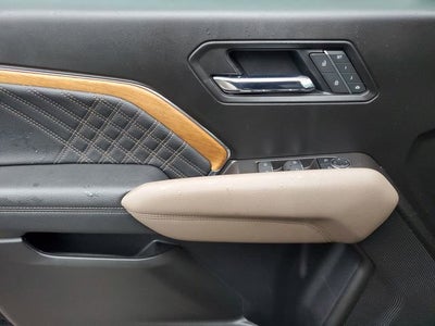 2025 GMC Canyon Denali