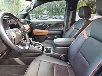 2024 GMC Canyon AT4
