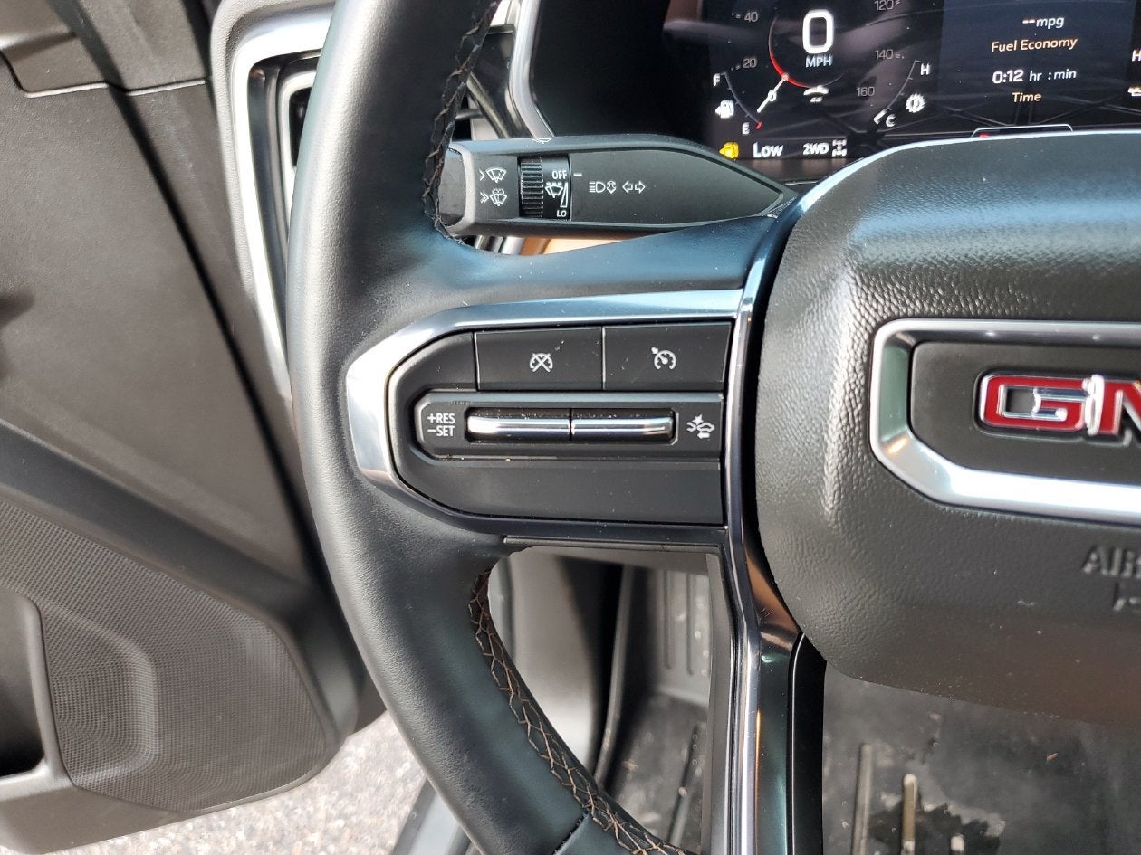 2024 GMC Canyon AT4