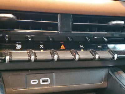 2023 GMC Canyon 4WD AT4