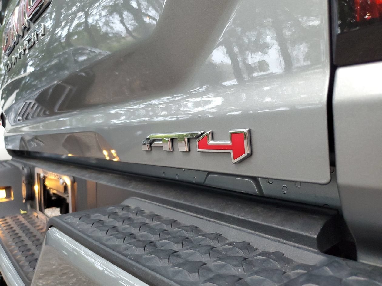2023 GMC Canyon 4WD AT4