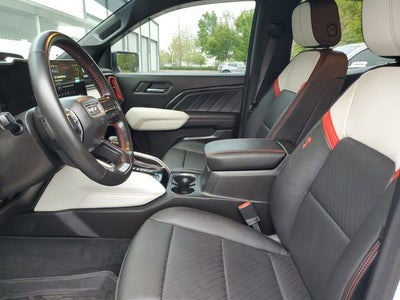 2023 GMC Canyon AT4X