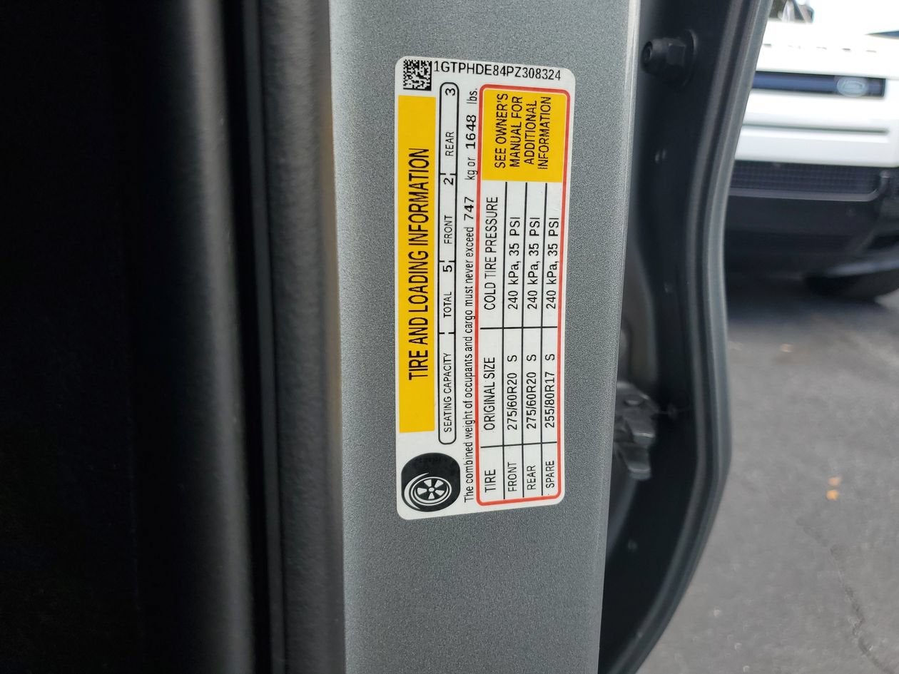 2023 GMC Sierra 1500 SLT