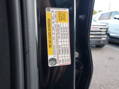 2023 GMC Sierra 1500 AT4