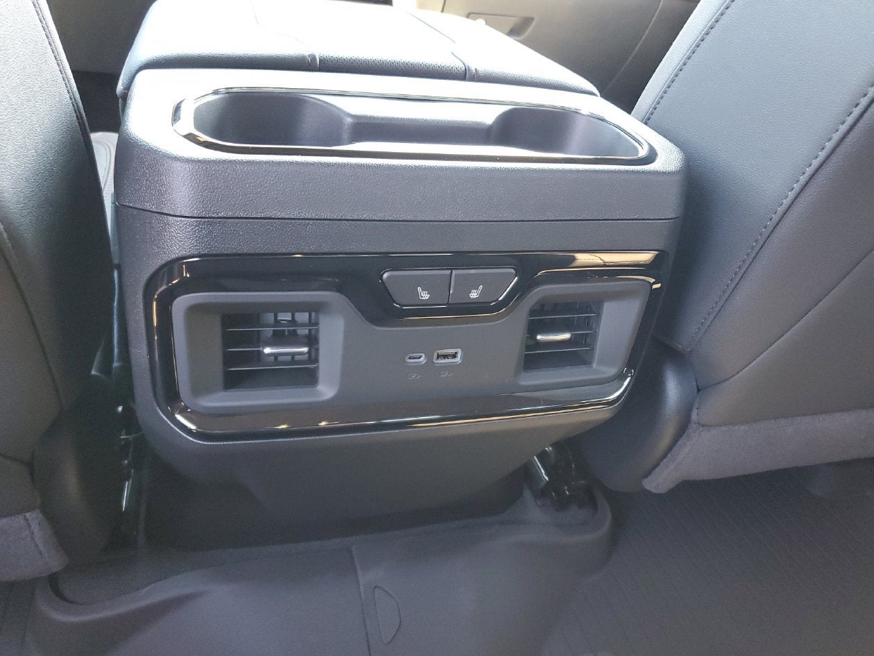 2026 GMC Sierra 1500 AT4 - Photo 17