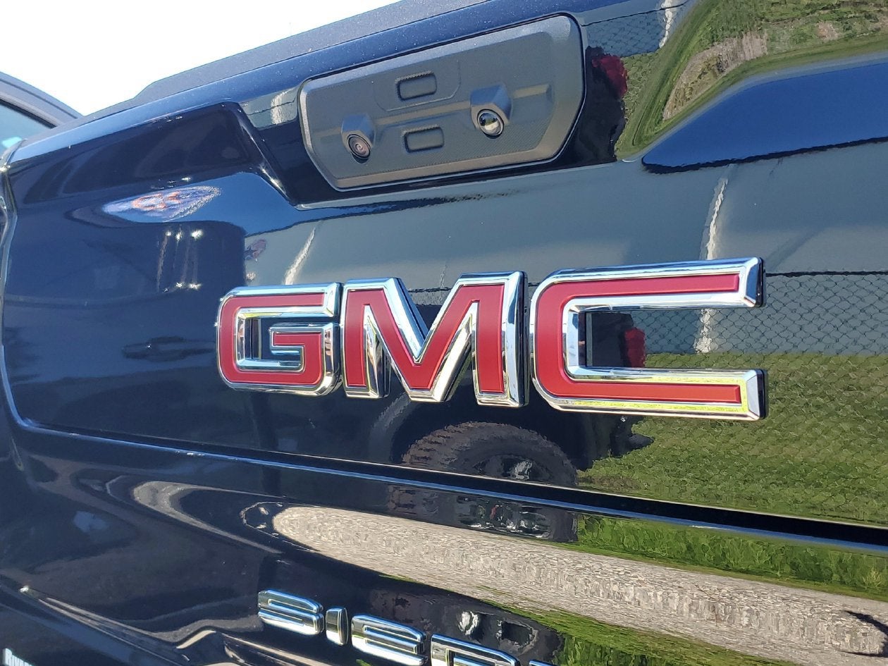 2026 GMC Sierra 1500 AT4 - Photo 7
