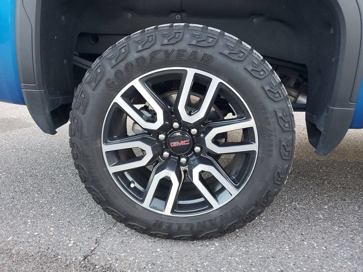 2024 GMC Sierra 1500 AT4