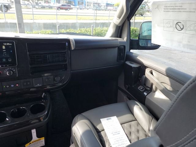 2025 GMC Savana Cargo 2500 Work Van