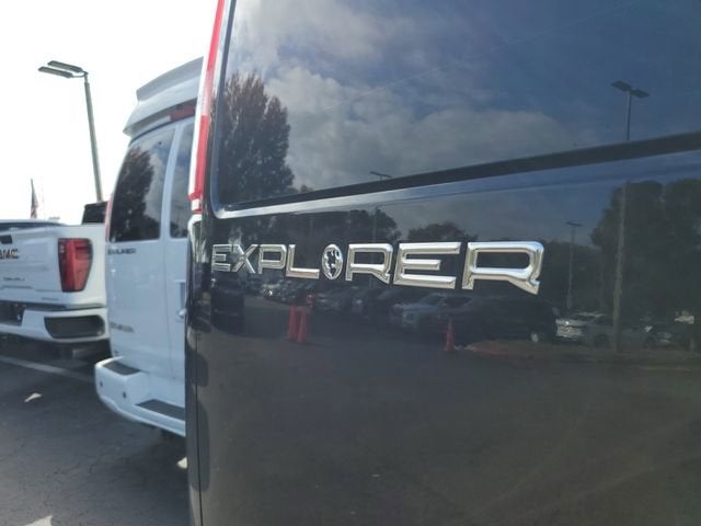 2025 GMC Savana Cargo 2500 Work Van