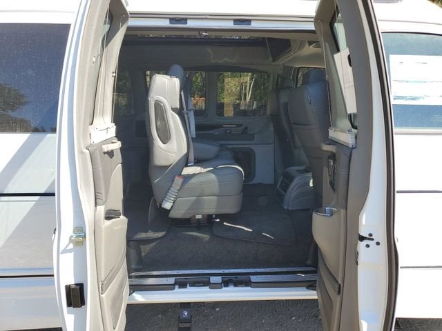 2025 GMC Savana Cargo Work Van