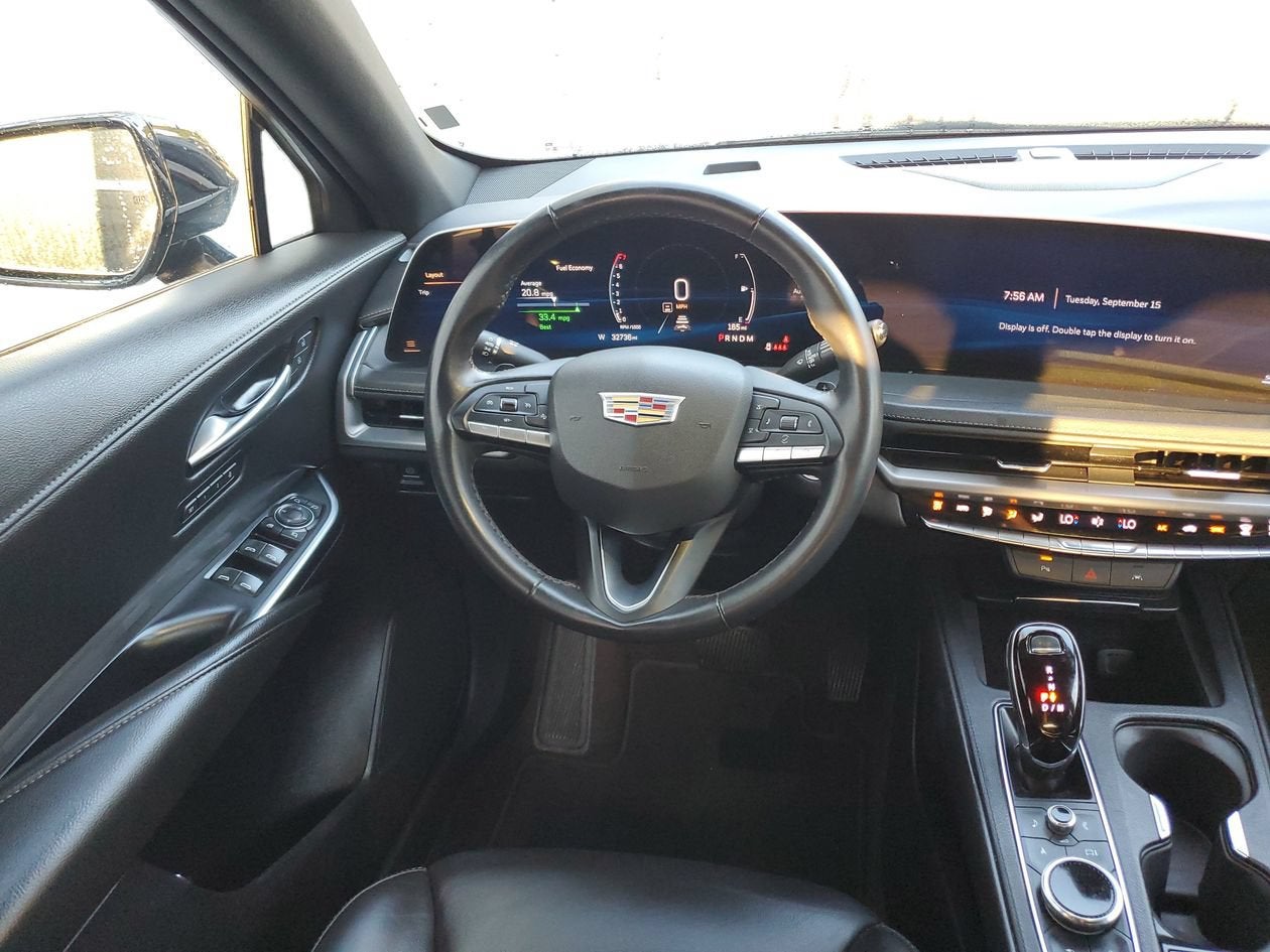 2025 Cadillac XT4 Premium Luxury