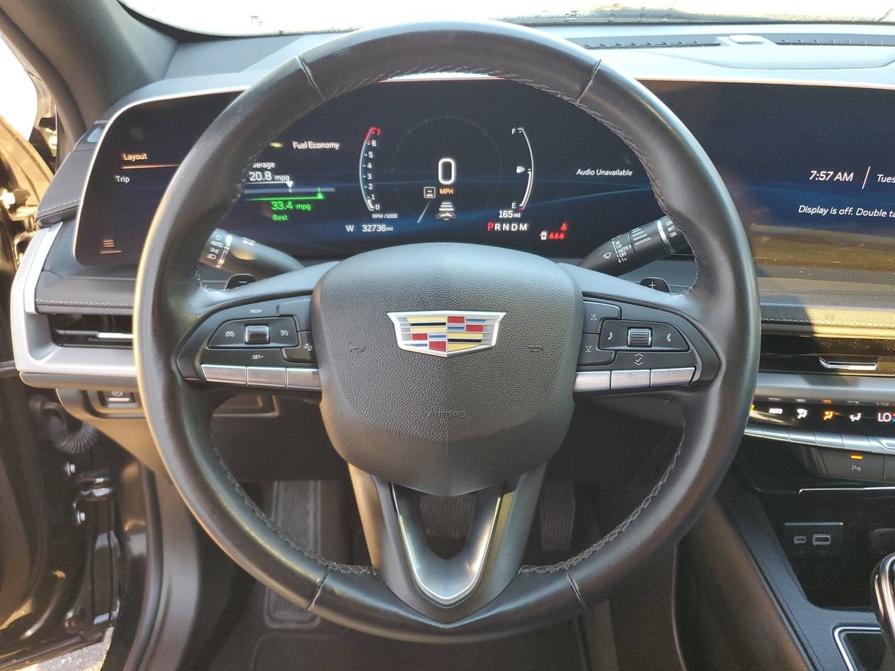 2025 Cadillac XT4 Premium Luxury