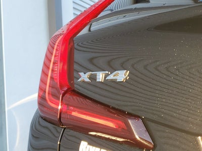 2025 Cadillac XT4 Premium Luxury