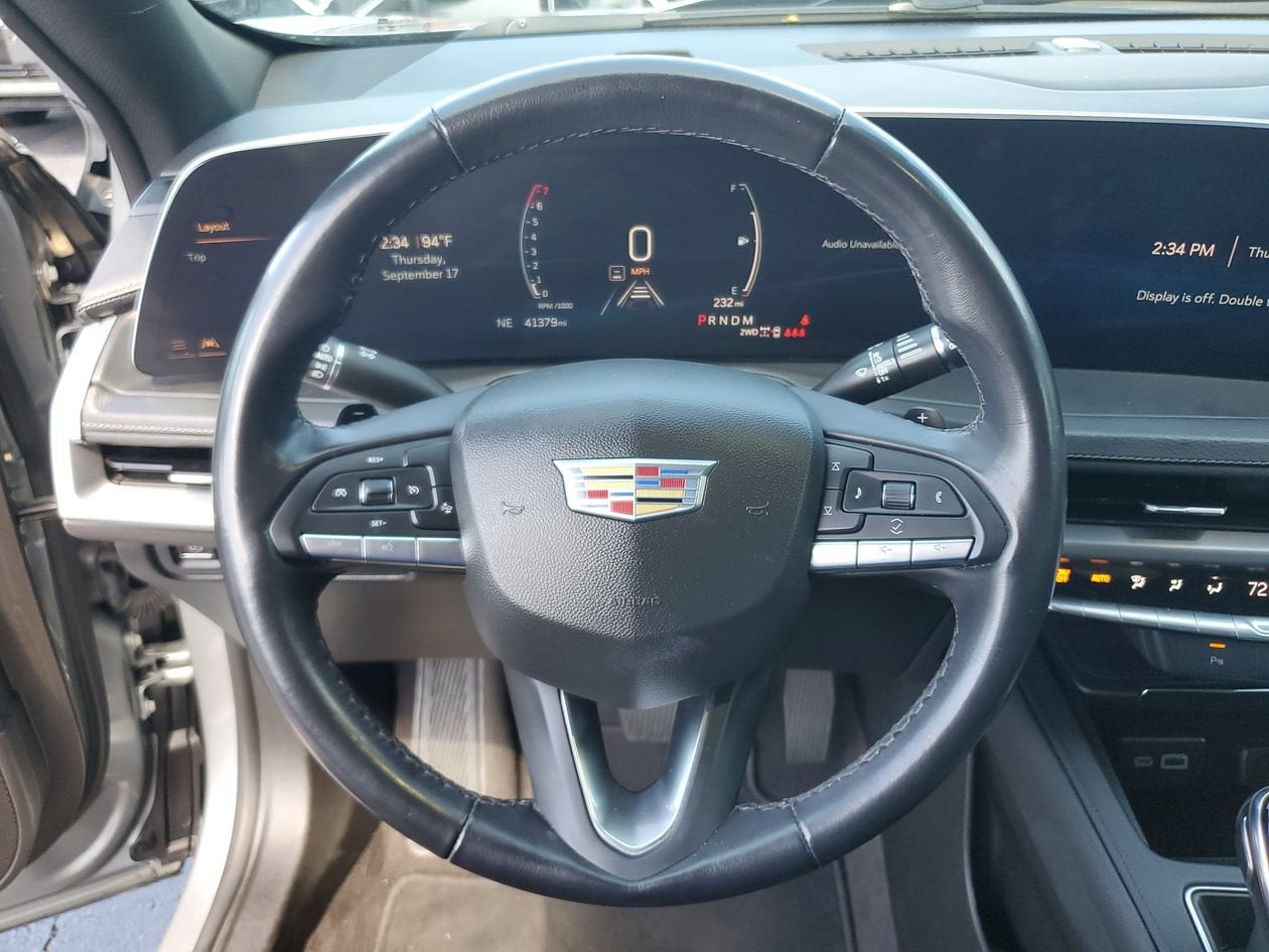 2024 Cadillac XT4 Premium Luxury