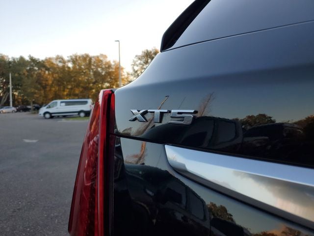 2021 Cadillac XT5 Luxury