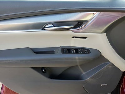 2020 Cadillac XT5 Premium Luxury