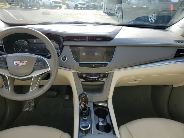 2020 Cadillac XT5 Premium Luxury