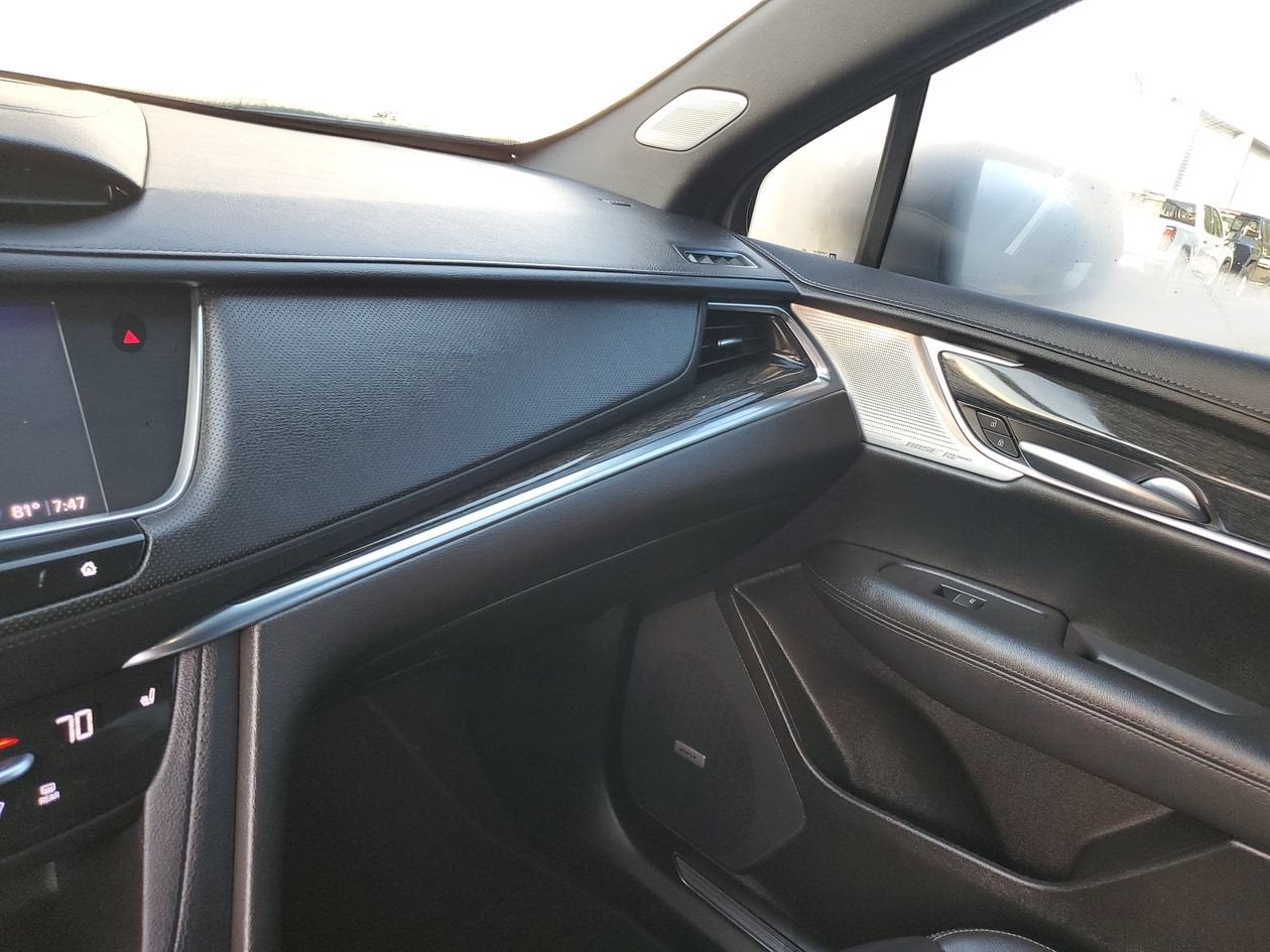 2023 Cadillac XT5 FWD Premium Luxury