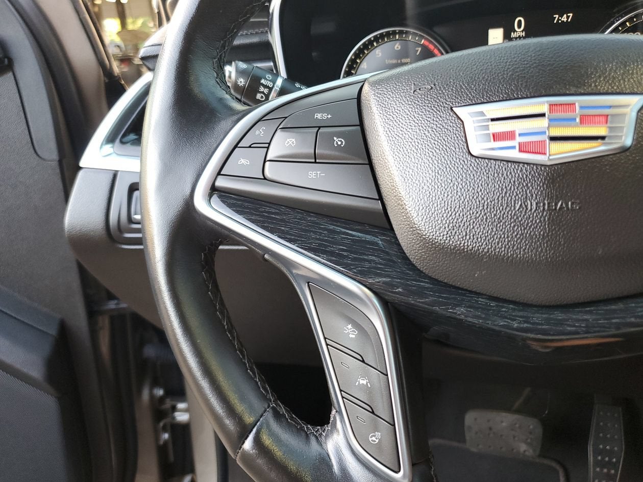 2023 Cadillac XT5 FWD Premium Luxury