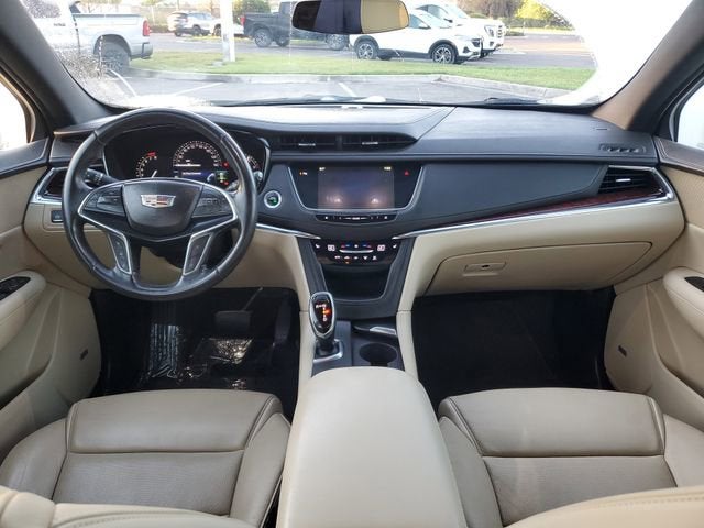 2018 Cadillac XT5 Luxury FWD