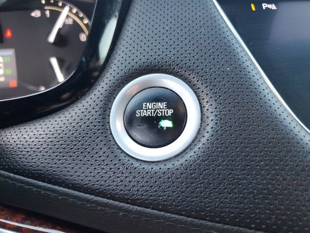 2018 Cadillac XT5 Luxury FWD