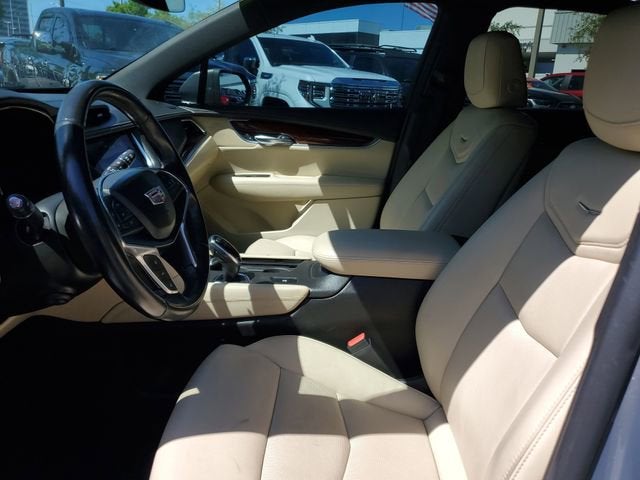 2018 Cadillac XT5 Luxury FWD