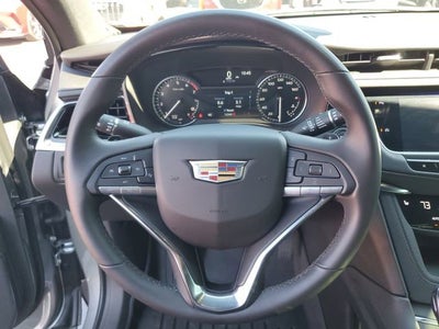 2025 Cadillac XT6 Luxury