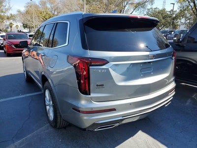 2025 Cadillac XT6 Luxury