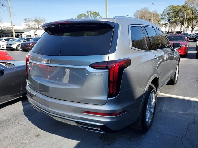 2025 Cadillac XT6 Luxury