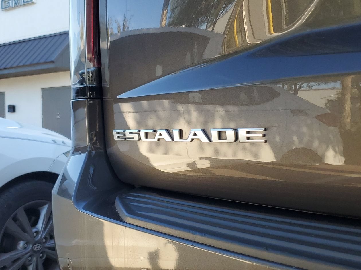 2021 Cadillac Escalade ESV Sport Platinum