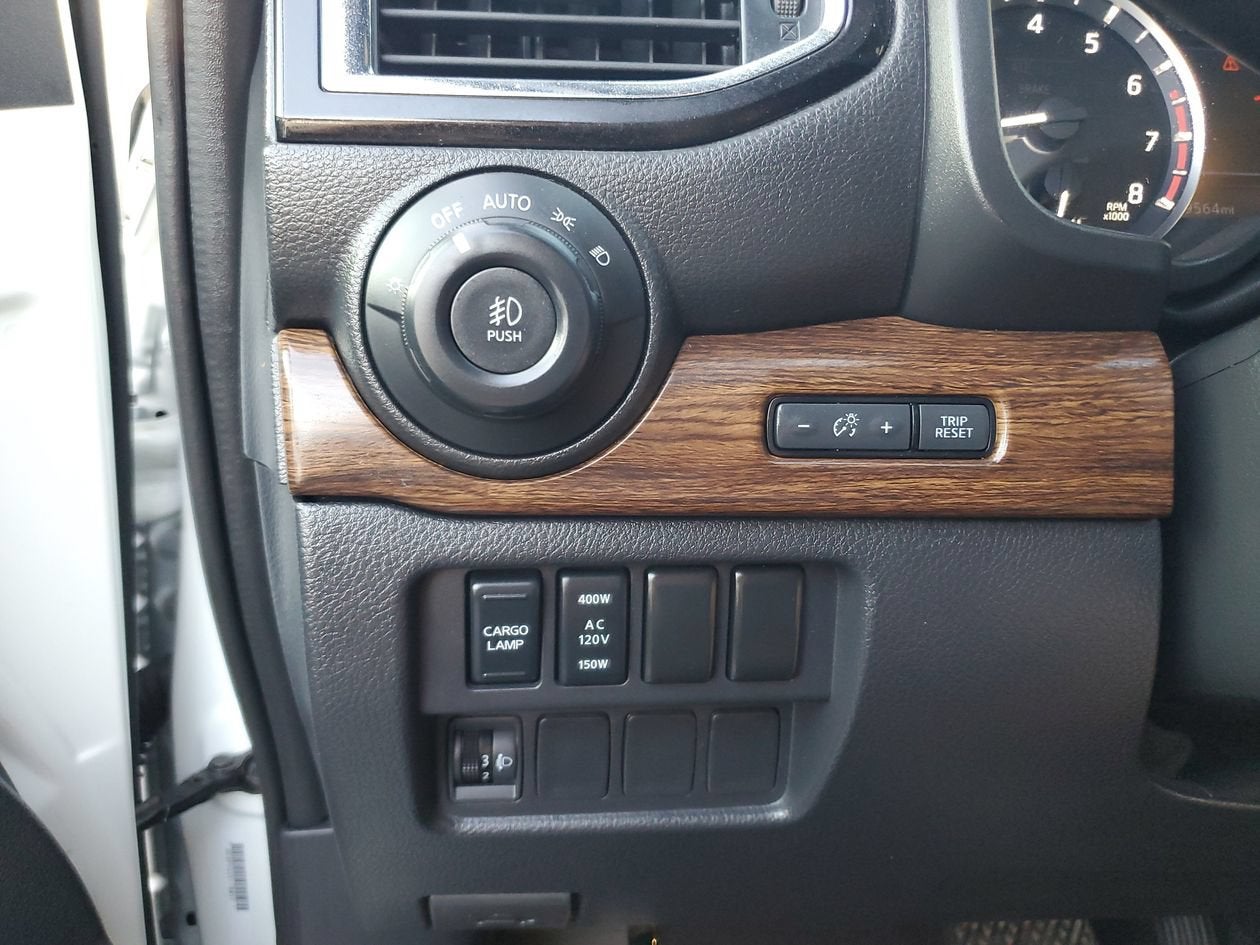 2023 Nissan Titan Platinum Reserve
