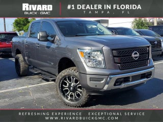 2023 Nissan TITAN Crew Cab SV 4x2