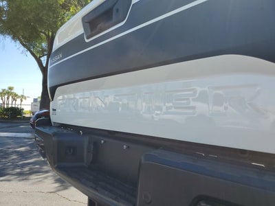 2024 Nissan Frontier SV