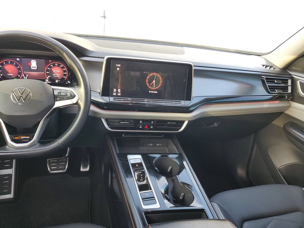 2024 Volkswagen Atlas 2.0T Peak Edition SE w/Technology