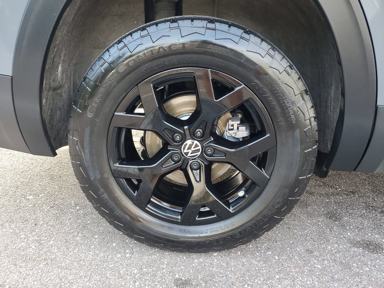 2024 Volkswagen Atlas 2.0T Peak Edition SE w/Technology