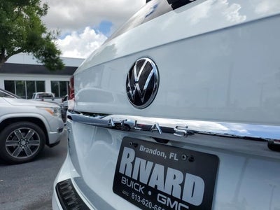 2023 Volkswagen Atlas 3.6L V6 SE w/Technology