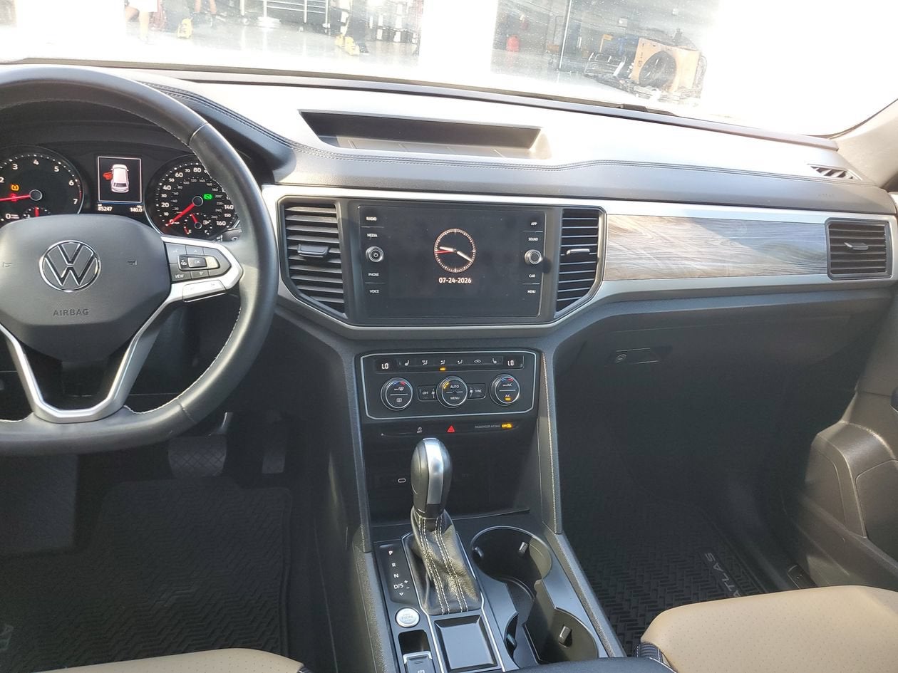 2021 Volkswagen Atlas Cross Sport 2.0T SE w/Technology