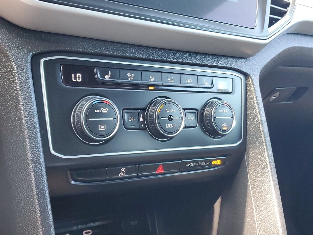 2021 Volkswagen Atlas Cross Sport 2.0T SE w/Technology