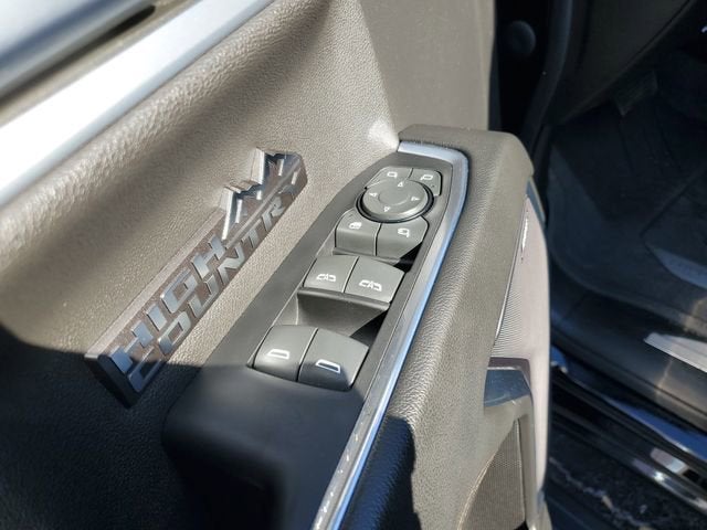 2022 Chevrolet Silverado 1500 High Country